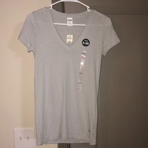 T-shirt never worn